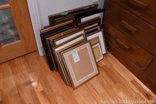 Lot #0376 (1 of 6)