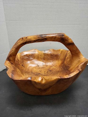 Lot #235 (1 of 7)