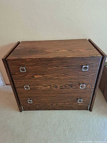 Lot #14 (1 of 8)