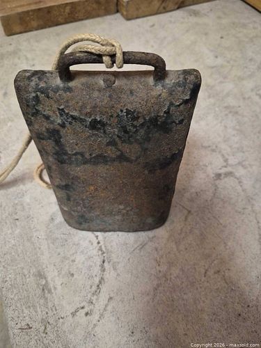 Cowbell and Vintage Tools   B (1 of 7)