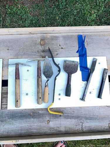 Tools. B (1 of 5)