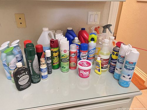 Assorted Cleaning Supplies Lot — Aerosols, Sprays, Liquids, Pastes (1 of 5)