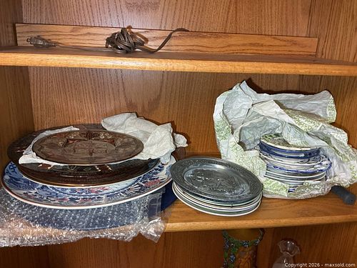 Collector Plates B (1 of 15)