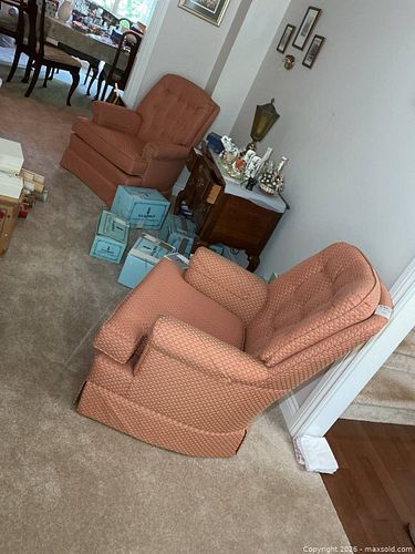 Lot #548 (1 of 7)