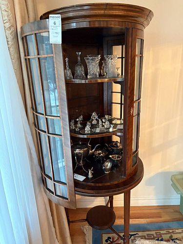  Vintage Curved Front Wood and Glass Curio Cabinet C (1 of 9)