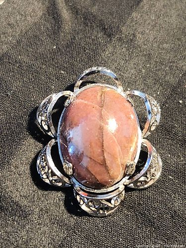 Lot #28 (1 of 4)