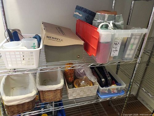 Assorted Household, Collectibles & Wooden Toy Cars and More B (1 of 8)