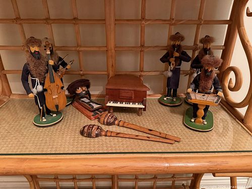 Vintage Jewish Folk Art Musician Figures & Miniature Instrument Collection (1 of 5)