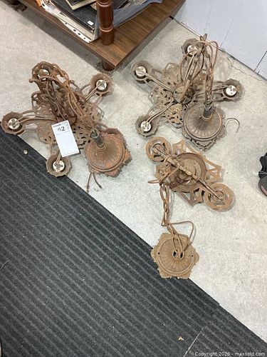 Lot #62 (1 of 13)
