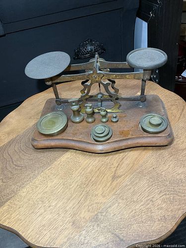 Lot #60 (1 of 9)