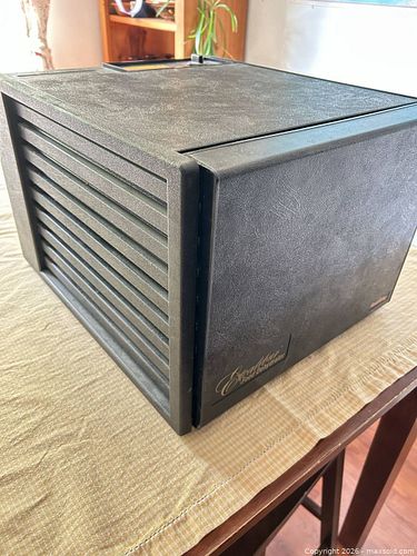 Lot #66 (1 of 10)