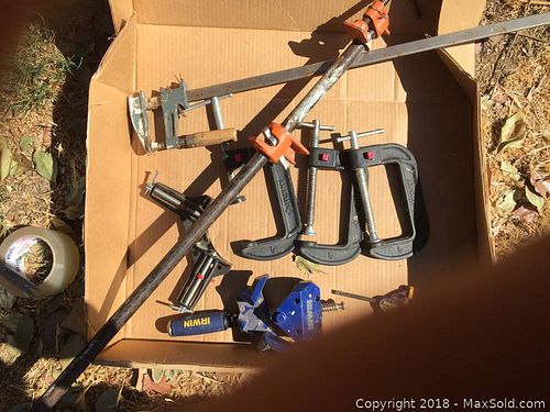 Lot #0026 (1 of 4)