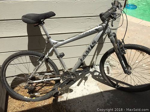 Lot #0050 (1 of 5)