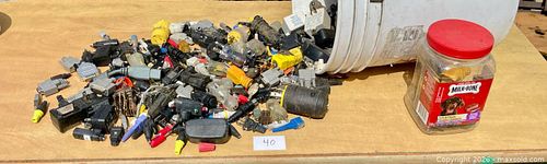 Lot #40 (1 of 8)