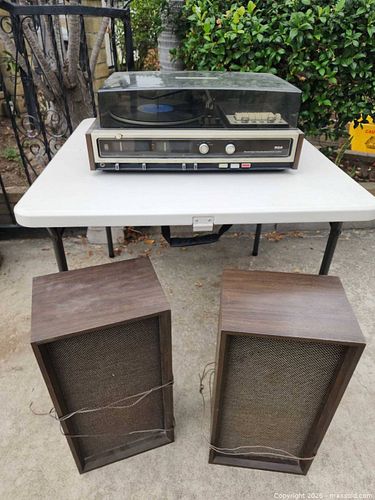 Lot #48 (1 of 7)