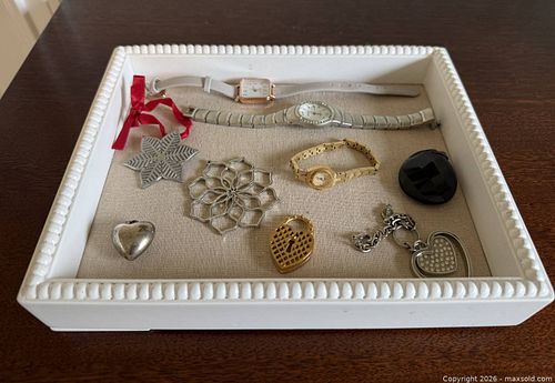 Assorted vintage watches, jewelry, and charms collection (1 of 4)