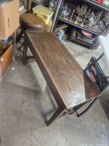 Lot #60 (1 of 7)