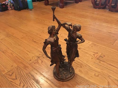 Lot #0302 (1 of 7)