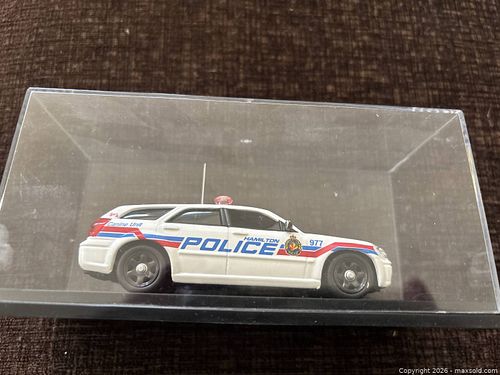 Lot #29 (1 of 9)