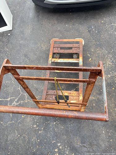 Lot #44 (1 of 5)