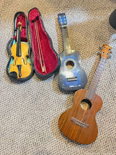 Lot: Violin with Case & Bow, Lanikai Ukulele, Small Blue Acoustic (1 of 4)