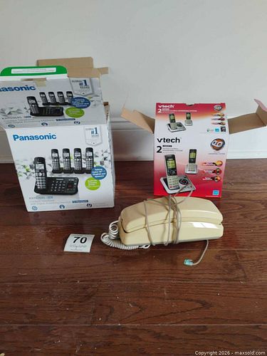 Telephones A (1 of 10)