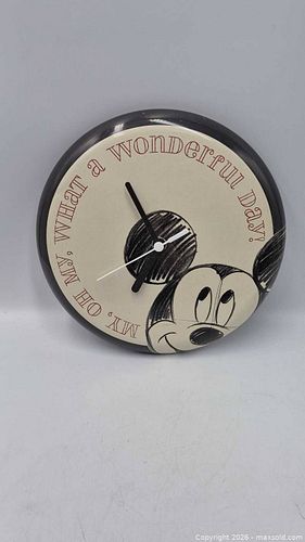 Disney Mickey Mouse Clock (1 of 6)