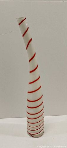 Tall White and Red Swirl Glass Vase Murano glass  (1 of 7)