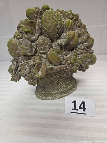 Ceramic Fruit Basket Centerpiece (1 of 5)
