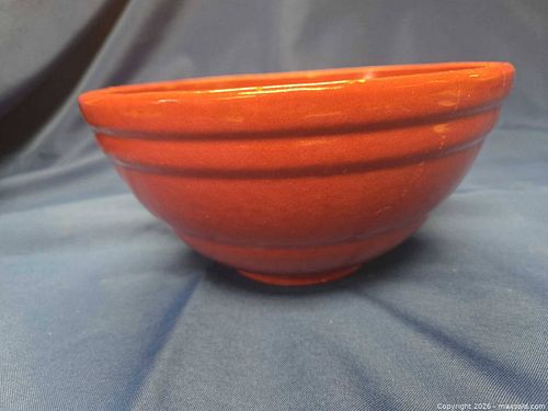 Red Vintage Stoneware Mixing Bowl (1 of 7)