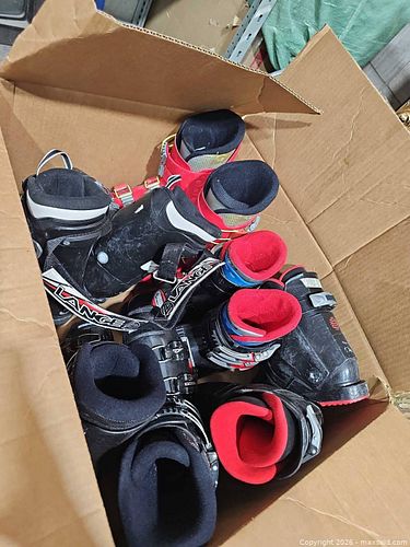 Ski Boots Lot - Lange & Rossignol (Assorted) (1 of 7)