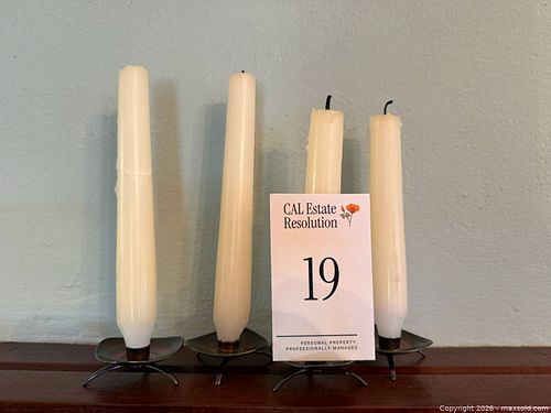 Lot #19 (1 of 4)