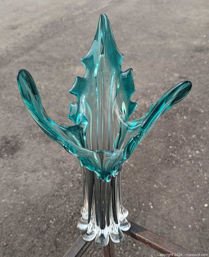 Lot #28 (1 of 16)