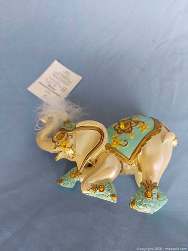 Collectible elephant  (1 of 4)