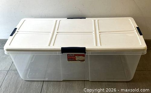 HEFTY (94.6 L) - Large Plastic Storage Bin - 35.98 x 16.8 x 13.15 inches (1 of 5)