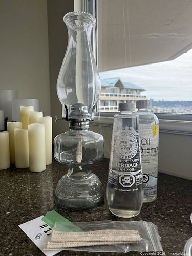 Vintage Clear Glass Hurricane Oil Lamp with Chimney, Wicks & Oil (1 of 13)