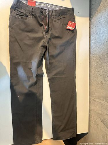 Lot #25 (1 of 3)