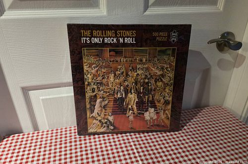 Lot #21 (1 of 4)
