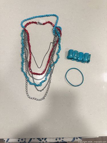 Lot #48 (1 of 5)