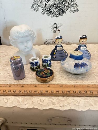 Lot #22 (1 of 9)