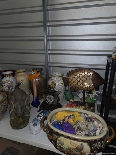 Eclectic mixed lot of decorative vases, figurines & mantel clock (1 of 3)