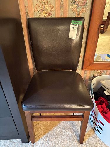 Folding Dining Chair C (1 of 7)