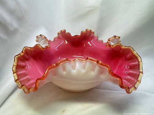 Fenton Peach Crest Ruffled Edge Bowl Milkglass (1 of 8)