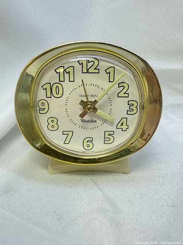 Westclox Baby Ben Wind-Up Alarm Desk Clock, Cream & Gold Glows in the dark WORKS (1 of 6)