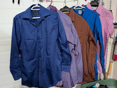 Adult clothing  (1 of 3)