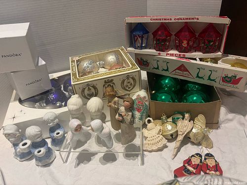 Lot #33 (1 of 9)