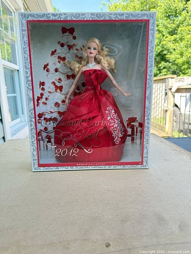 Lot #51 (1 of 4)