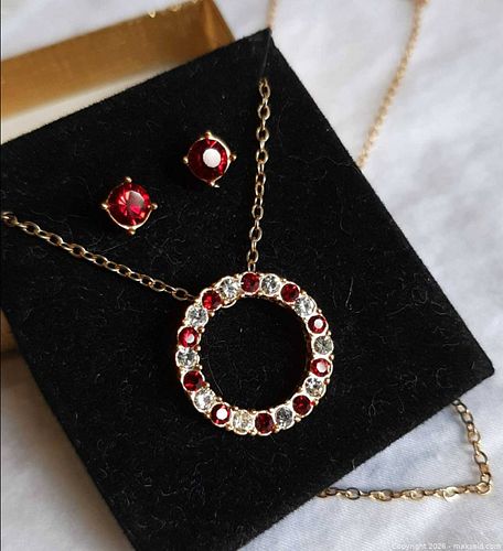 Vintage Jewellery Set (1 of 3)