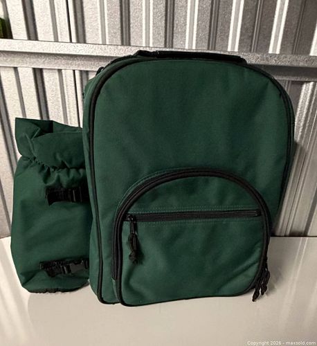 Lot #40 (1 of 10)