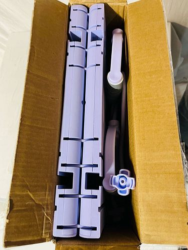 Lot #9 (1 of 4)